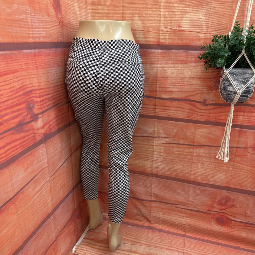 Betabrand Petite Cat Print Leggings